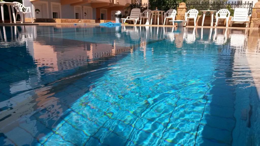 Toulipa Rooms Agia Ermioni エクステリア 写真